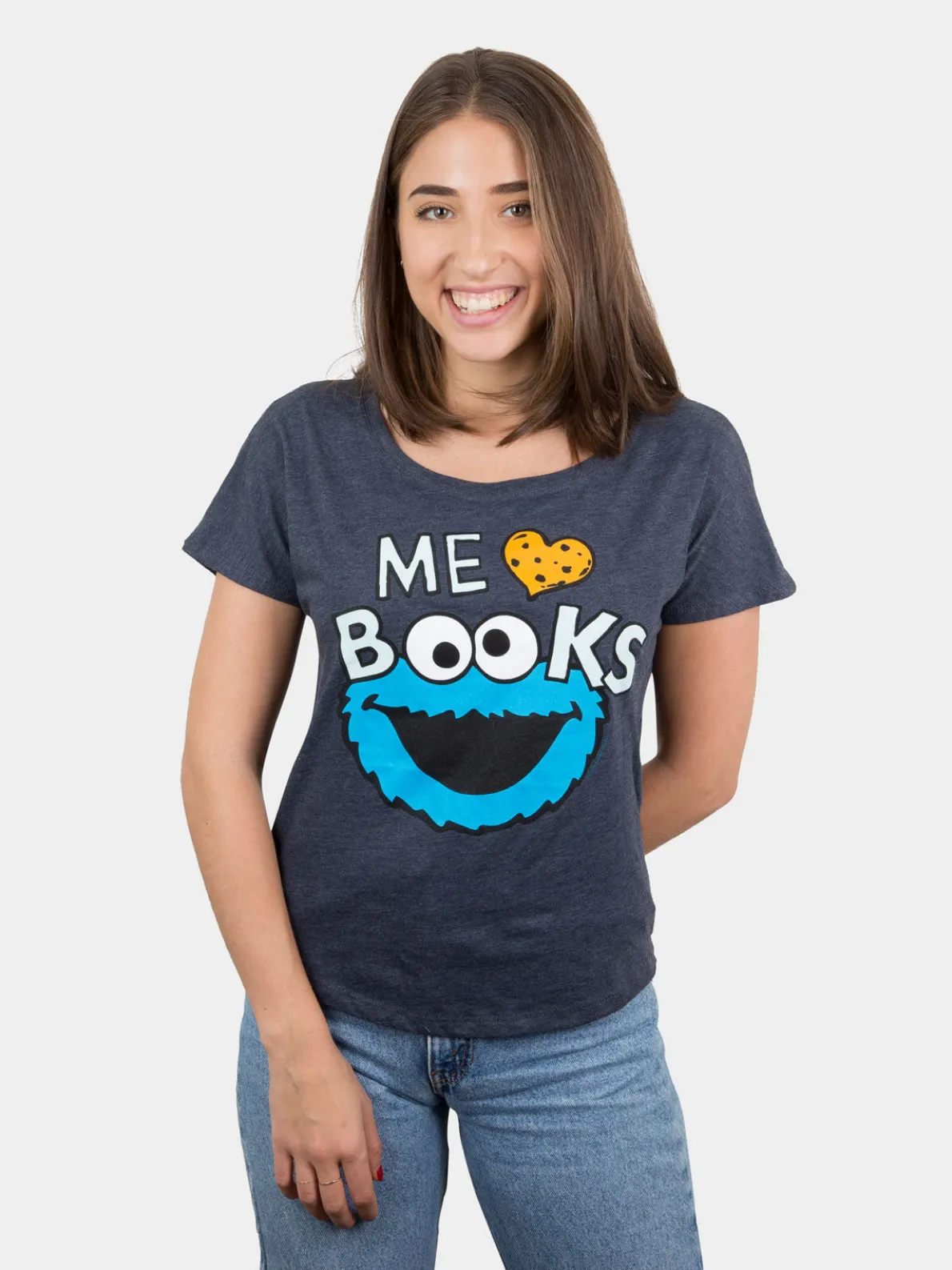 Sesame Street Cookie Monster - Me Love Books Women’s Relaxed Fit T-Shirt